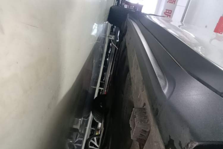 Used BMW X1 2021 Restyled sDrive25Li Leading Edition Right Side Sill