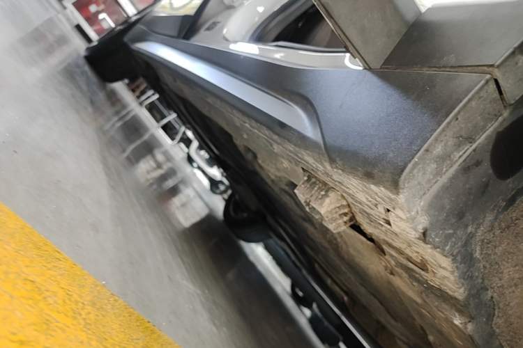 Used BMW X1 2021 Restyled sDrive25Li Leading Edition Right Side Sill