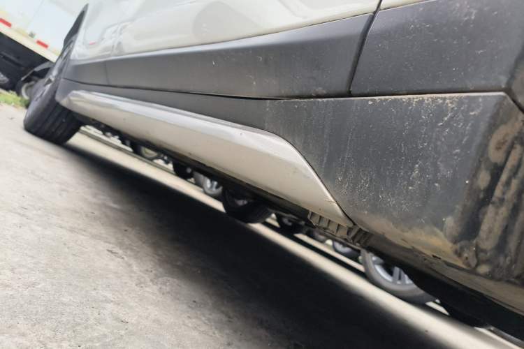Used BMW X1 2021 sDrive20Li Premium Edition Right Side Sill