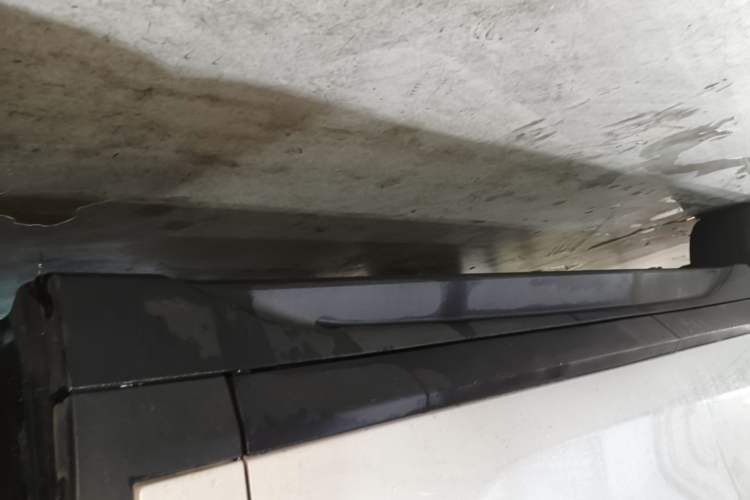 Used BMW X1 2021 Restyled sDrive25Li Leading Edition Right Side Sill