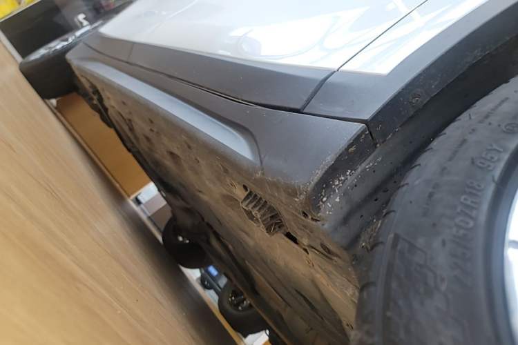 Used BMW X1 2021 Restyled sDrive25Li Leading Edition Right Side Sill
