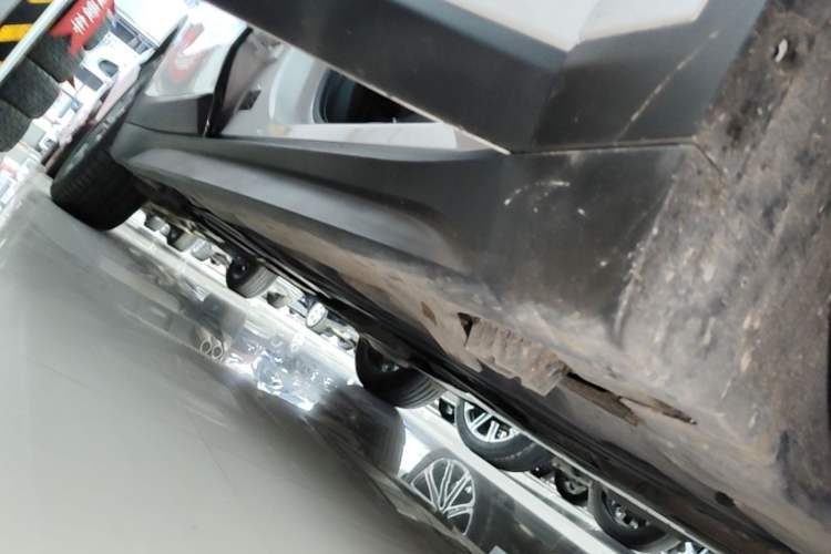 Used BMW X1 2021 Restyled sDrive25Li Leading Edition Right Side Sill