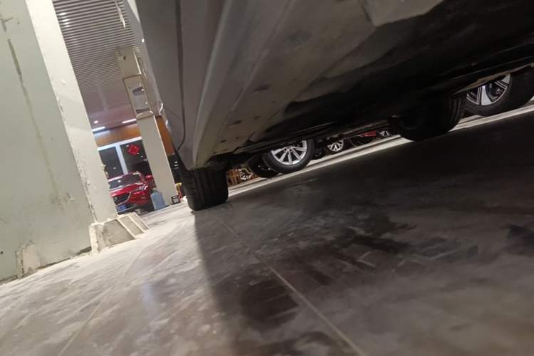 Used BMW X1 2021 Restyled sDrive25Li Leading Edition Right Side Sill