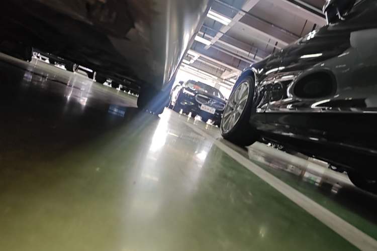 Used BMW X1 2021 sDrive20Li Premium Edition Right Side Sill