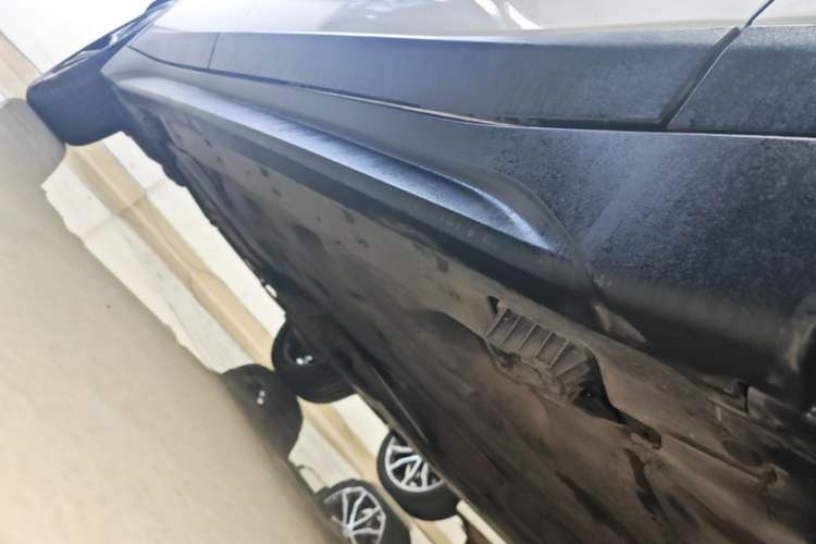 Used BMW X1 2021 Restyled sDrive20Li Fashion Version Right Side Sill