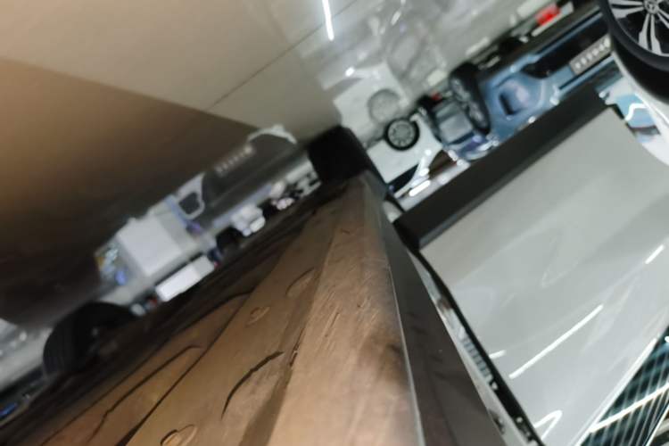 Used BMW X1 2021 Restyled sDrive25Li Leading Edition Right Side Sill