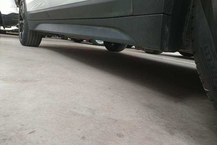 Used BMW X1 2021 Restyled sDrive20Li Fashion Version Right Side Sill