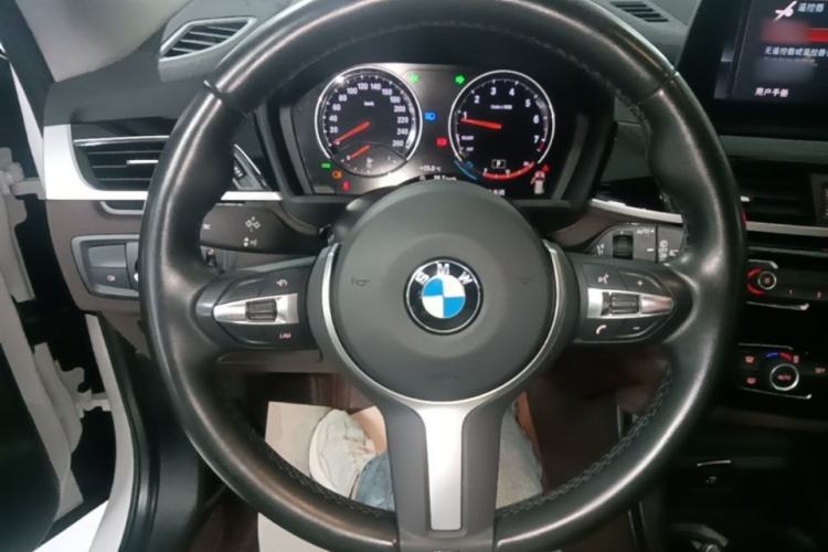 Used BMW X1 2021 Restyled sDrive25Li Leading Edition Steering Wheel