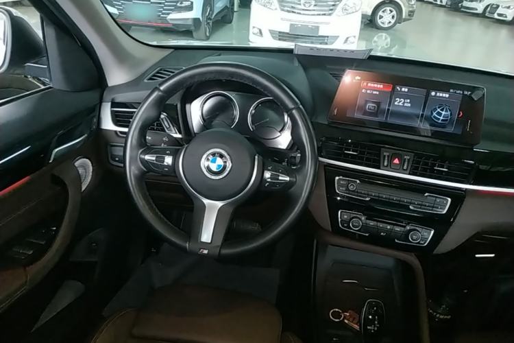 Used BMW X1 2021 sDrive25Li Leading Model Steering Wheel