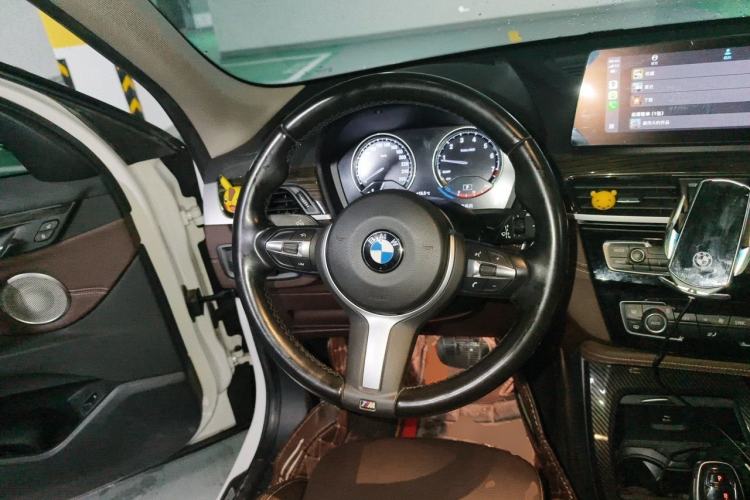 Used BMW X1 2021 xDrive25Li Luxury Model Steering Wheel