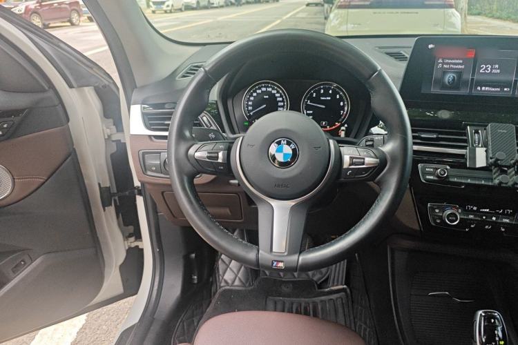 Used BMW X1 2021 sDrive25Li Leading Model Steering Wheel