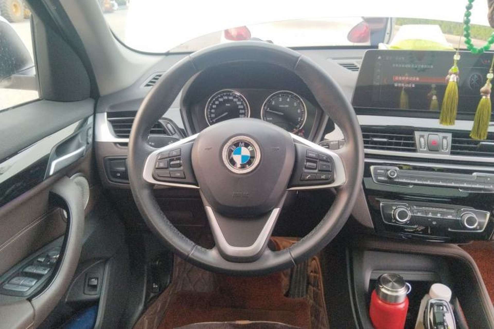 Used BMW X1 2021 sDrive20Li Fashion Model Steering Wheel