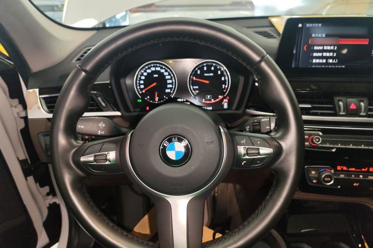 Used BMW X1 2021 sDrive20Li Premium Edition Steering Wheel