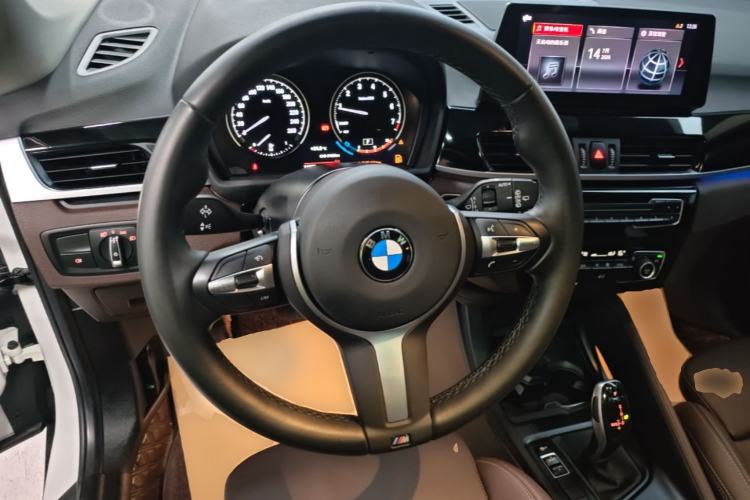 Used BMW X1 2021 sDrive25Li Leading Model Steering Wheel