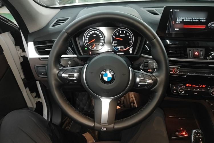 Used BMW X1 2021 Restyled sDrive25Li Leading Edition Steering Wheel