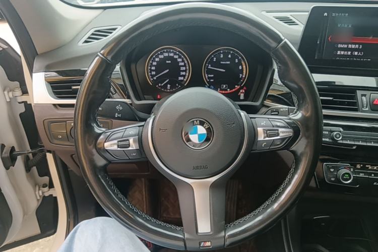 Used BMW X1 2021 Restyled sDrive25Li Leading Edition Steering Wheel