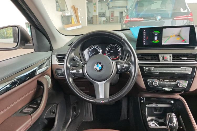 Used BMW X1 2021 sDrive20Li Premium Edition Steering Wheel