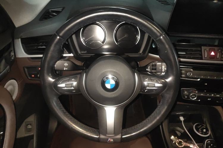 Used BMW X1 2021 Restyled sDrive25Li Leading Edition Steering Wheel