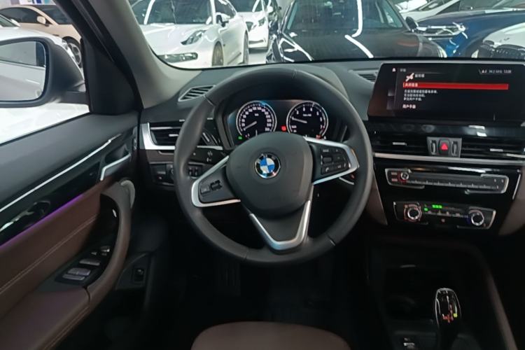 Used BMW X1 2021 sDrive20Li Fashion Model Steering Wheel
