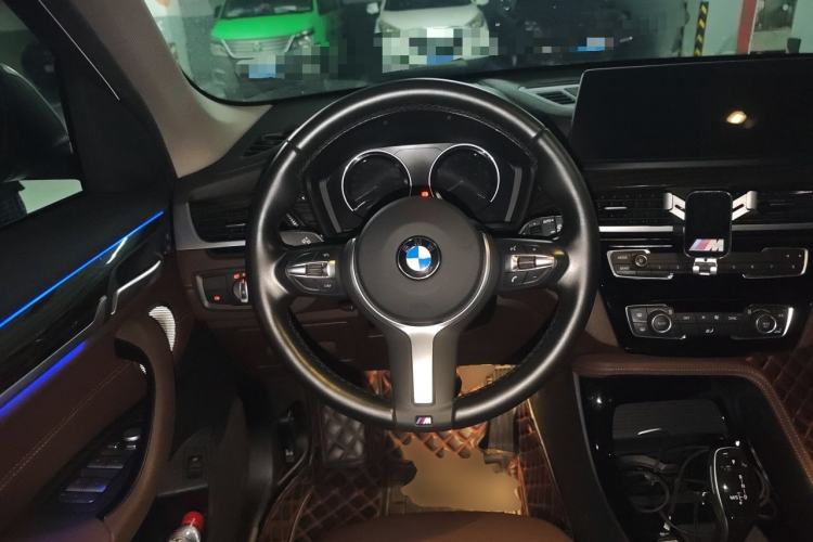 Used BMW X1 2021 xDrive25Li Luxury Model Steering Wheel