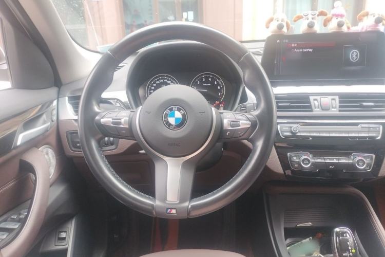 Used BMW X1 2021 sDrive25Li Leading Model Steering Wheel