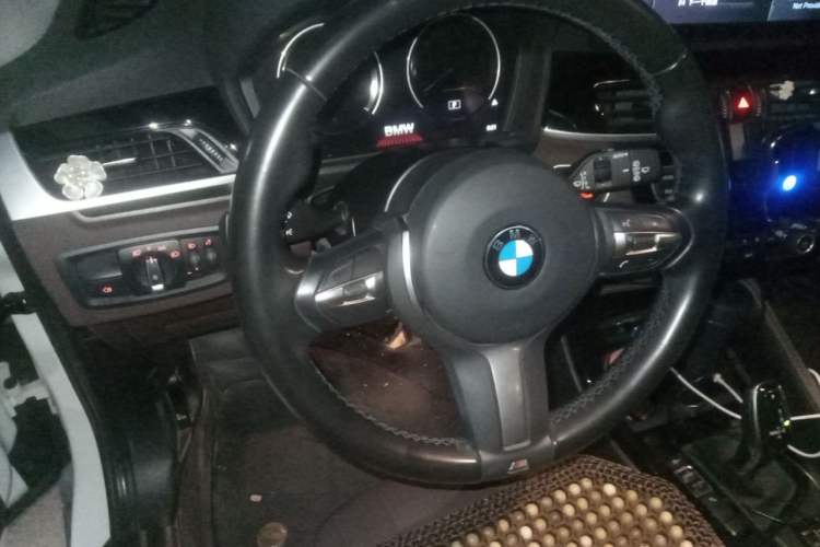 Used BMW X1 2021 sDrive20Li Premium Edition Steering Wheel