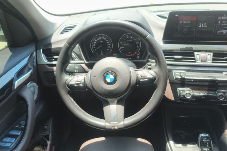 Used BMW X1 2021 sDrive25Li Leading Model Steering Wheel
