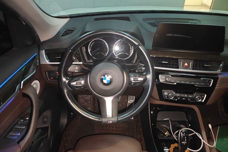 Used BMW X1 2021 xDrive25Li Luxury Model Steering Wheel