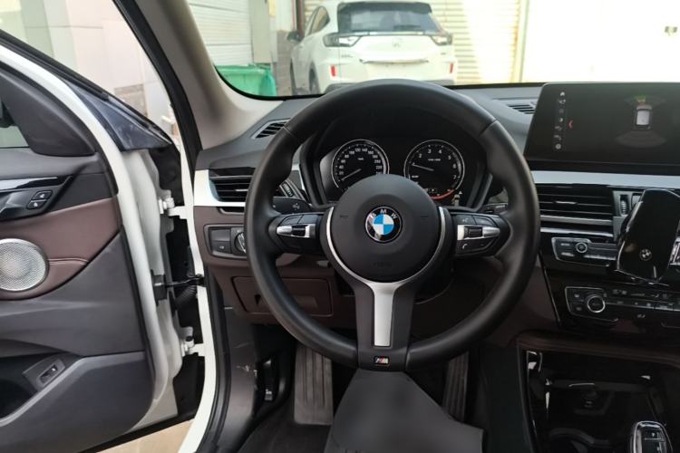 Used BMW X1 2021 sDrive20Li Premium Edition Steering Wheel