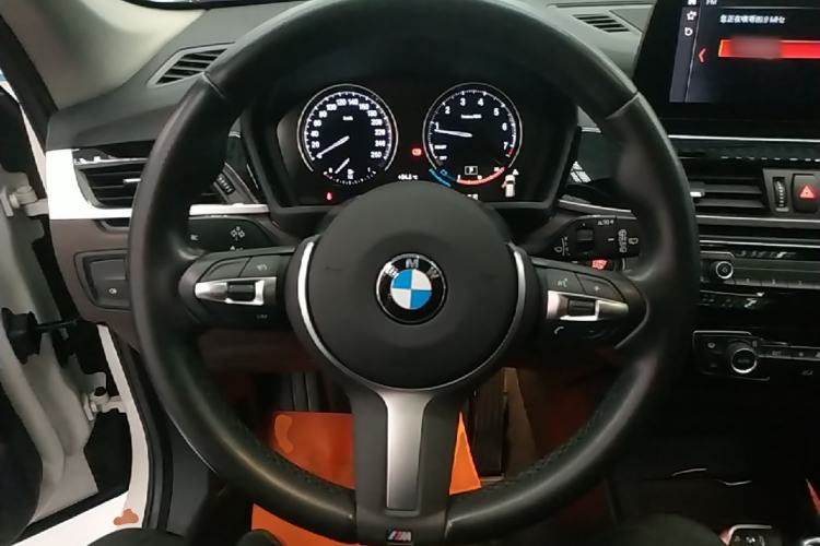 Used BMW X1 2021 sDrive25Li Leading Model Steering Wheel