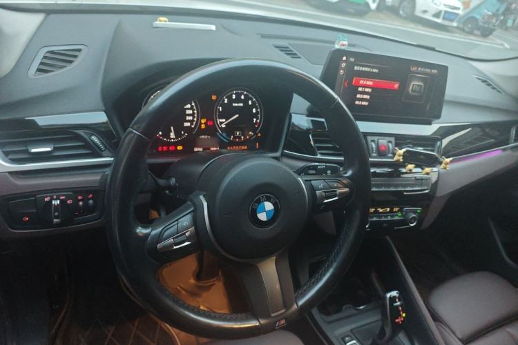 Used BMW X1 2021 sDrive25Li Leading Model Steering Wheel