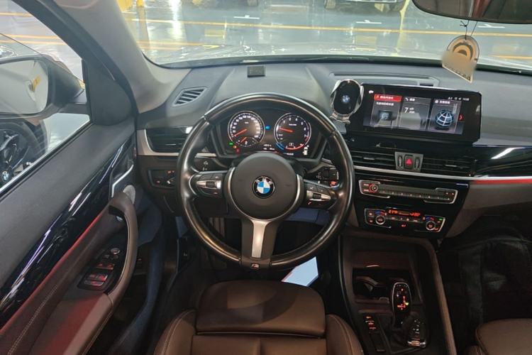 Used BMW X1 2021 Restyled sDrive25Li Leading Edition Steering Wheel