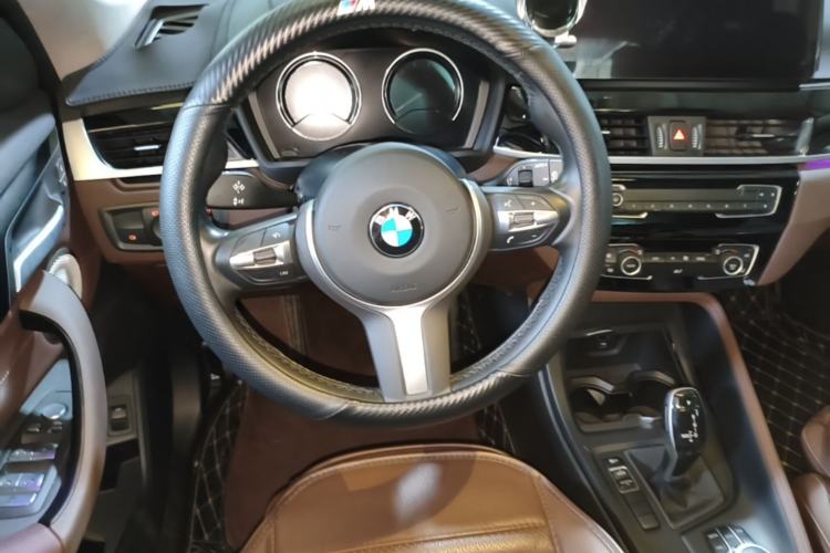 Used BMW X1 2021 Restyled sDrive25Li Leading Edition Steering Wheel