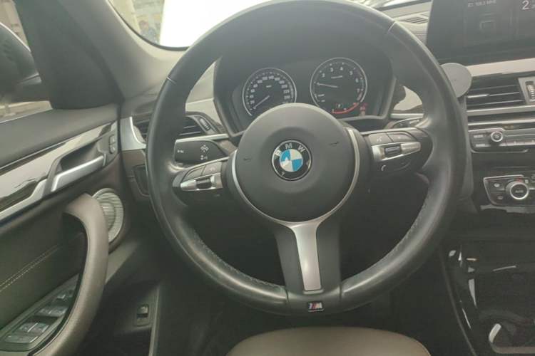 Used BMW X1 2021 xDrive25Li Luxury Model Steering Wheel