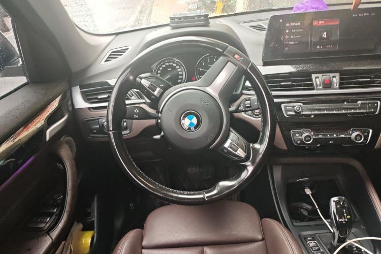 Used BMW X1 2021 Restyled sDrive25Li Leading Edition Steering Wheel