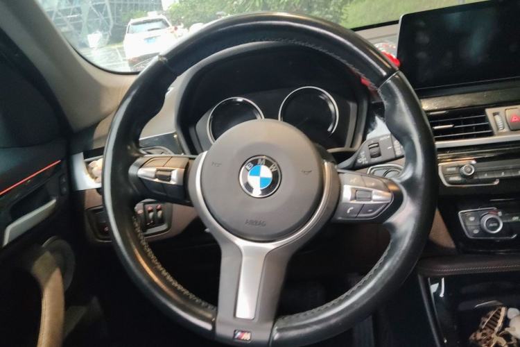 Used BMW X1 2021 sDrive20Li Premium Edition Steering Wheel