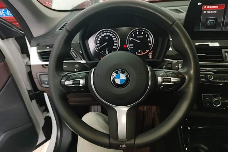 Used BMW X1 2021 xDrive25Li Luxury Model Steering Wheel