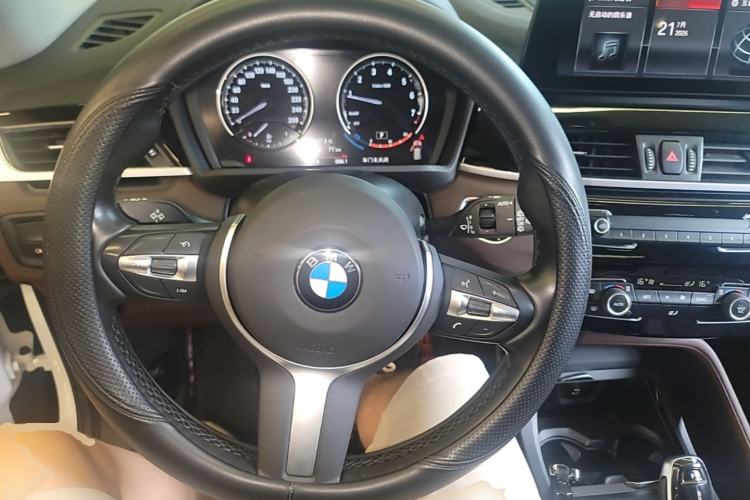 Used BMW X1 2021 Restyled sDrive25Li Leading Edition Steering Wheel