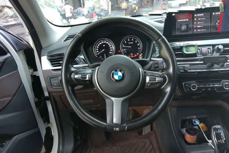 Used BMW X1 2021 sDrive25Li Leading Model Steering Wheel