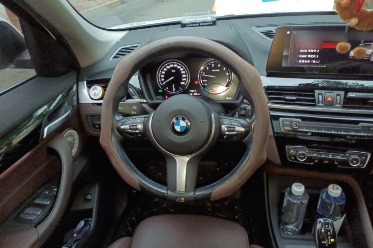 Used BMW X1 2021 Restyled sDrive25Li Leading Edition Steering Wheel