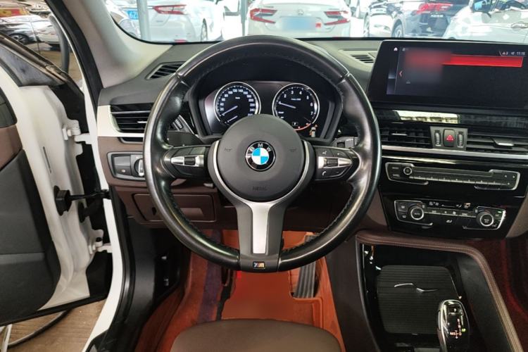 Used BMW X1 2021 sDrive20Li Premium Edition Steering Wheel