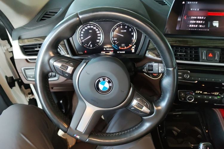 Used BMW X1 2021 xDrive25Li Luxury Model Steering Wheel