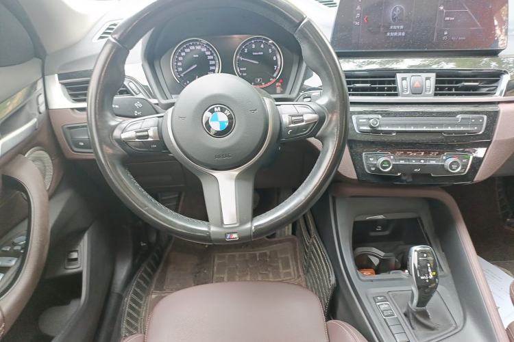 Used BMW X1 2021 sDrive25Li Leading Model Steering Wheel
