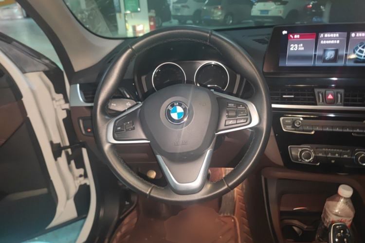 Used BMW X1 2021 sDrive20Li Fashion Model Steering Wheel