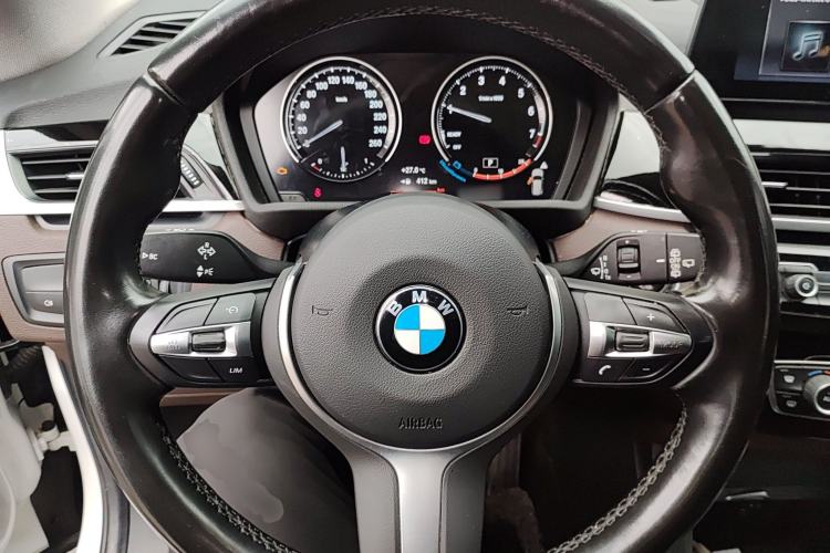 Used BMW X1 2021 sDrive25Li Leading Model Steering Wheel