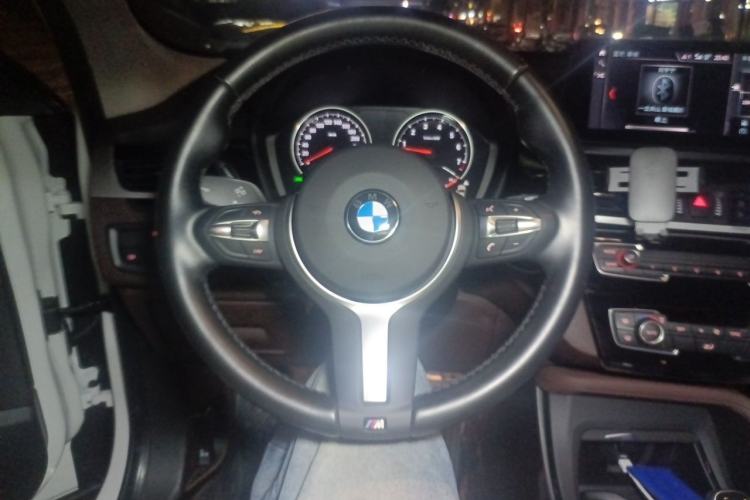 Used BMW X1 2021 sDrive25Li Leading Model Steering Wheel