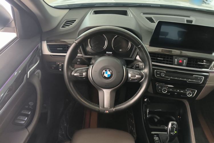 Used BMW X1 2021 xDrive25Li Luxury Model Steering Wheel