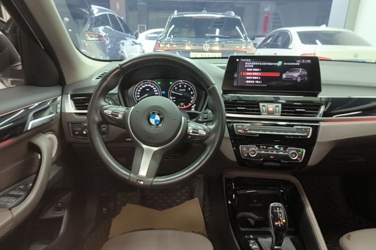 Used BMW X1 2021 sDrive20Li Premium Edition Steering Wheel