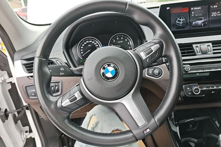 Used BMW X1 2021 sDrive20Li Premium Edition Steering Wheel