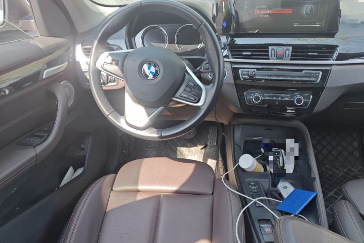 Used BMW X1 2021 sDrive20Li Fashion Model Steering Wheel
